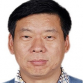 王东伟
